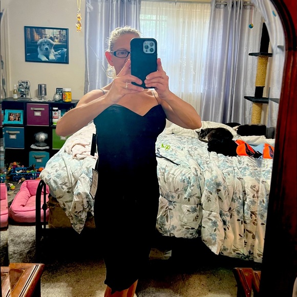 Macy’s Little Black Dress - Picture 3 of 4